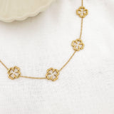 COLLIER LUCIAN