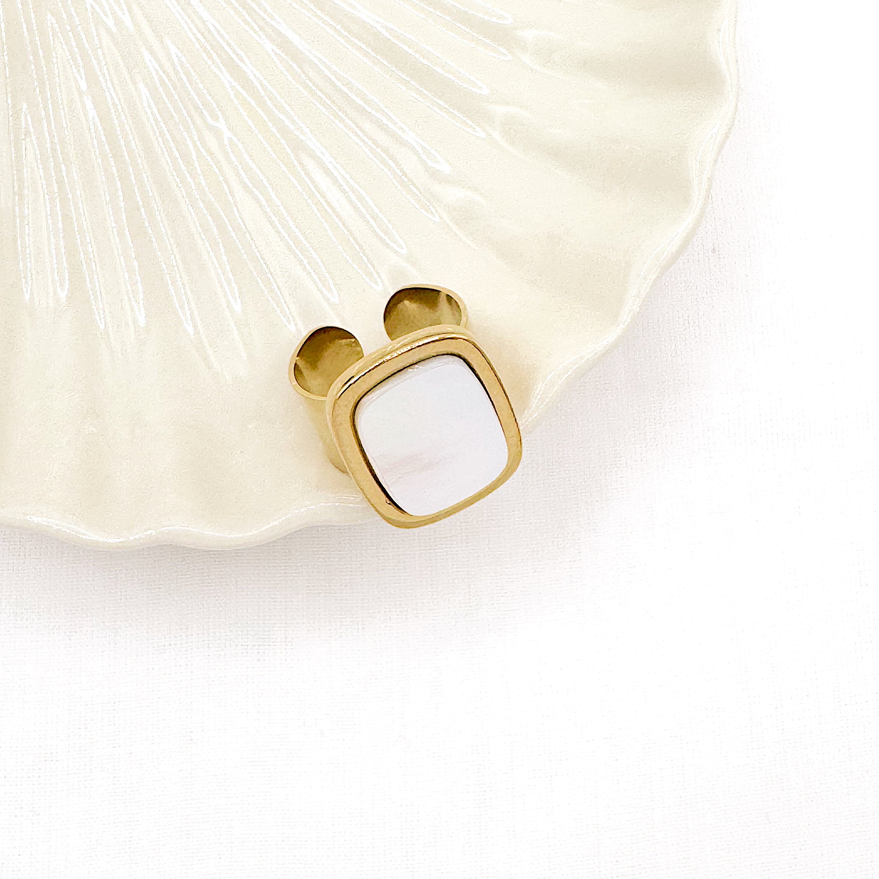 Bague Terra, pierre en nacre rectangulaire en acier inoxydable doré