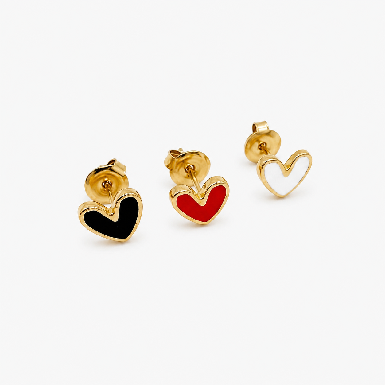 Boucles Neroli, petit cœur en émail doré