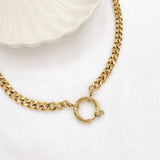 COLLIER LIORA
