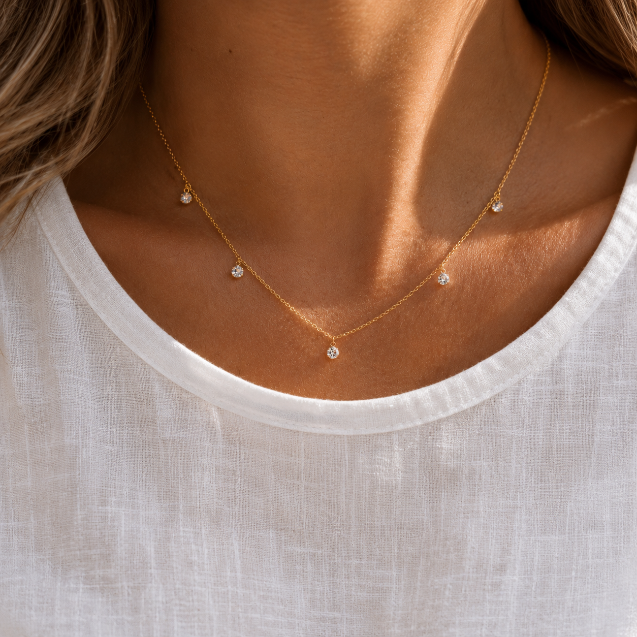 COLLIER LUMEVA