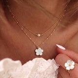 COLLIER DAPHNE