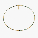 Collier Cleo, pierres d'agate blanche ou turquoise africaine et perles d'eau douce, acier inoxydable doré