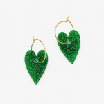 Boucles Sienna, créole fine et cœur en résine pailletée, acier inoxydable doré