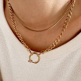 COLLIER LIORA
