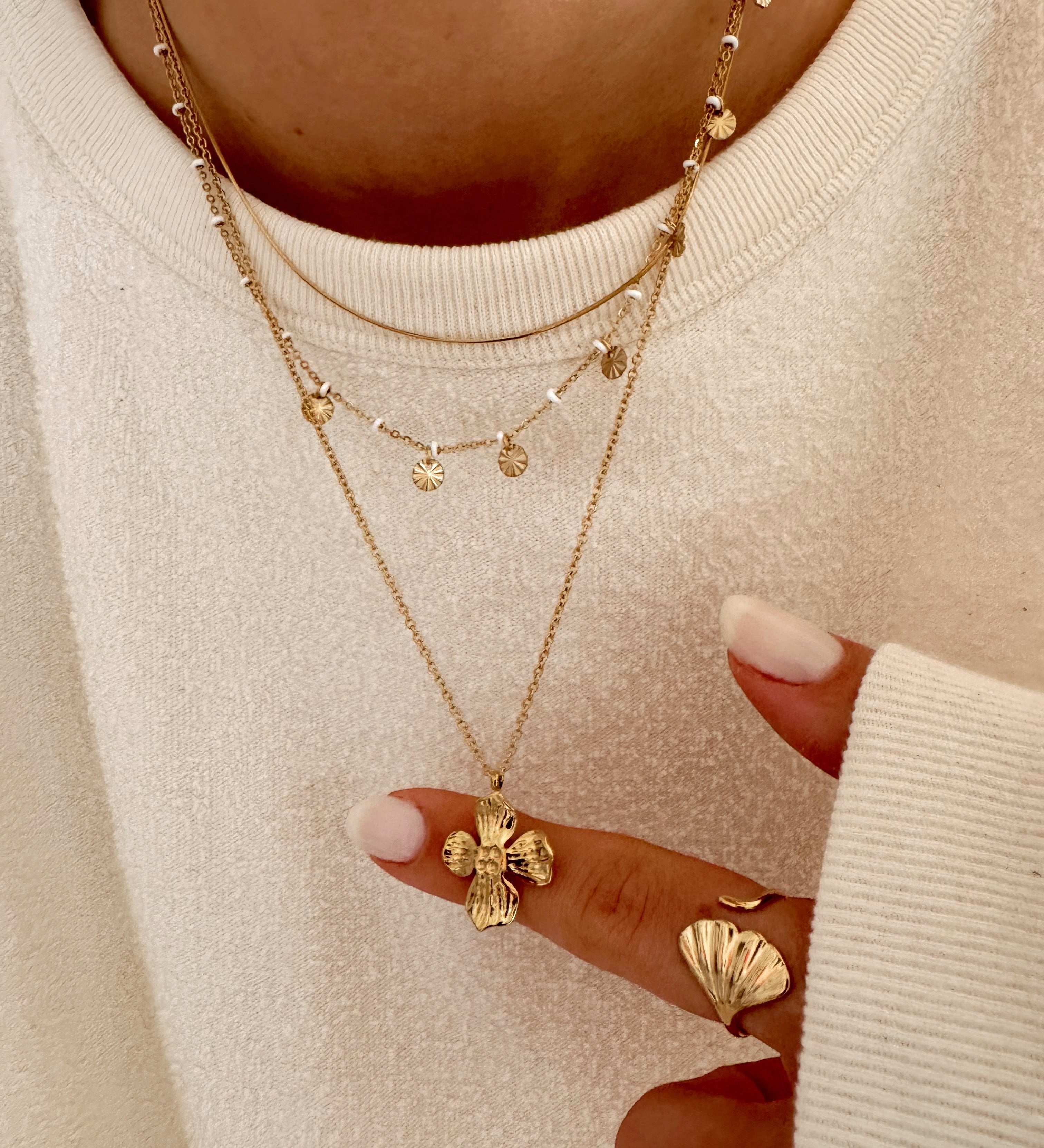 COLLIER ZELIA