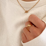 COLLIER CALMA