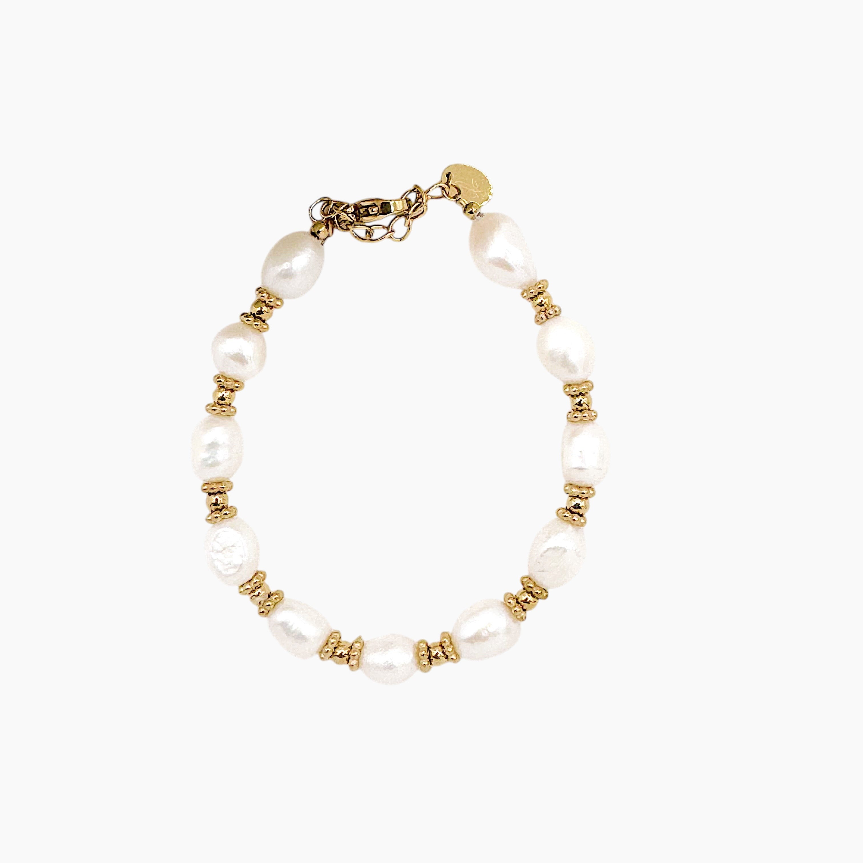 Bracelet Thaïs, perles d'eau douce et mini perles dorées, acier inoxydable doré