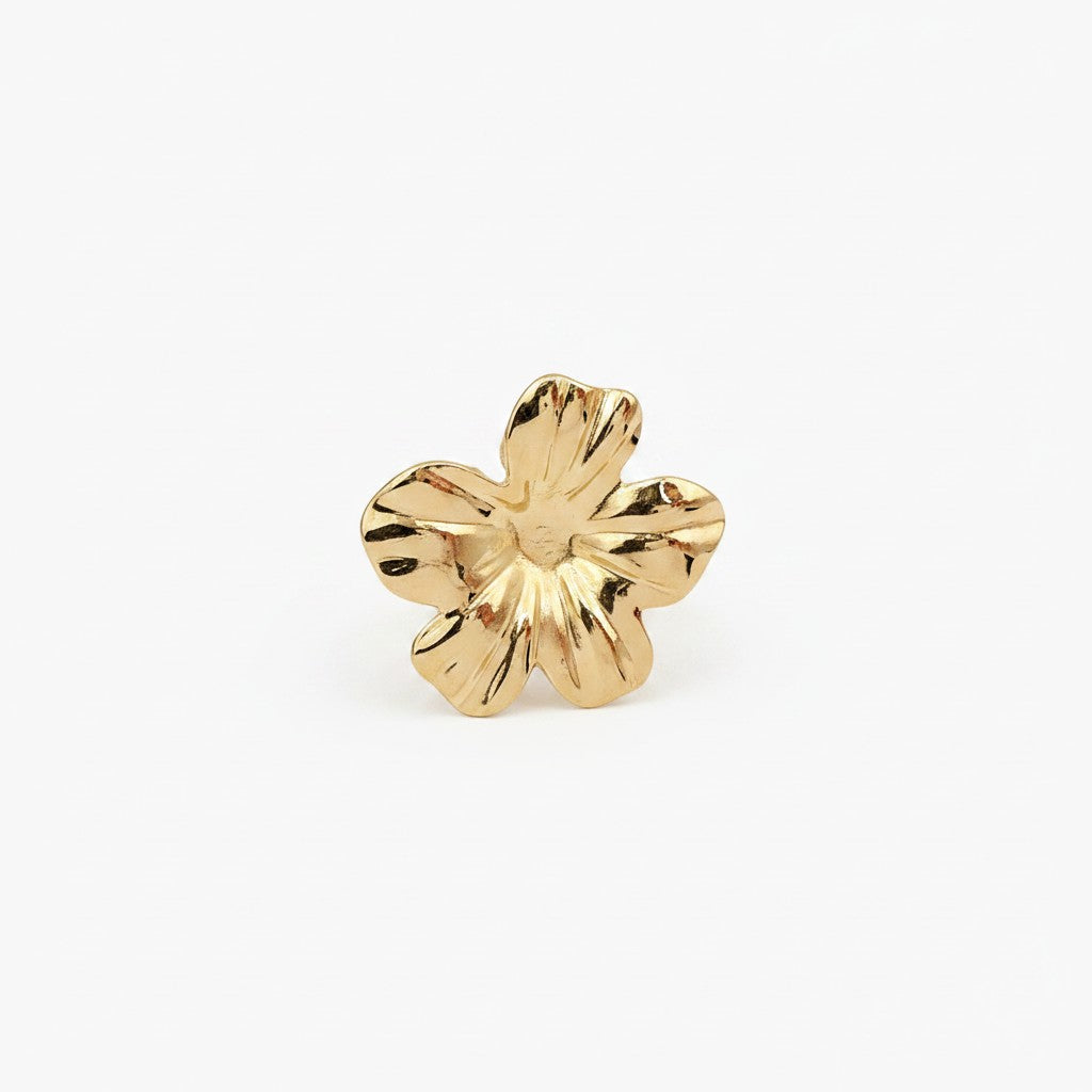 Bague fine Ipsē dorée en acier inoxydable avec motif de fleur ajourée, ajustable et résistante à l'eau.